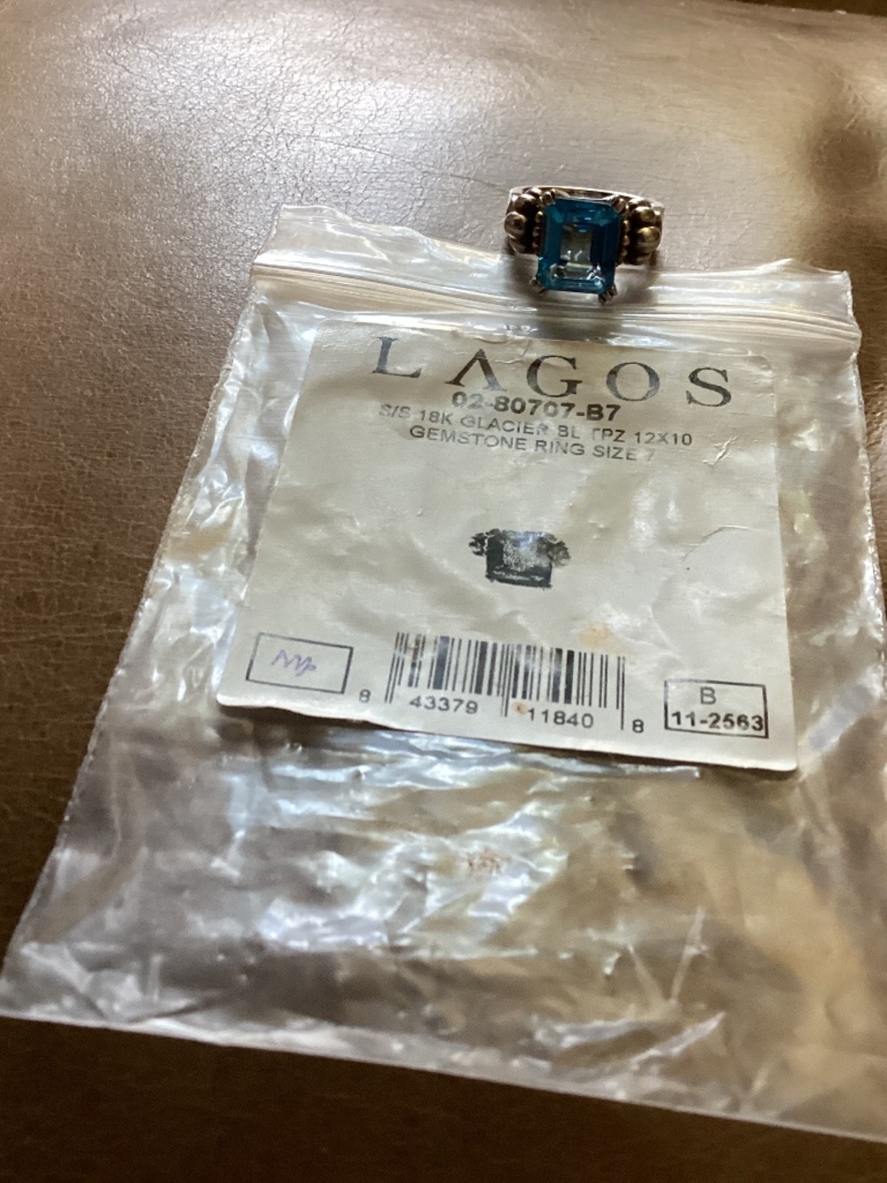 LAGOS s/s 18k Glacier blue Tpz  ring Medium size stone